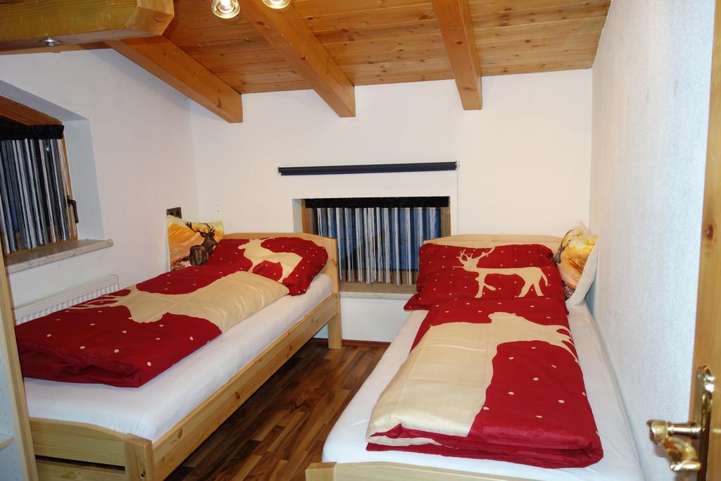 Katja'S Ferienwohnung Trins Buitenkant foto