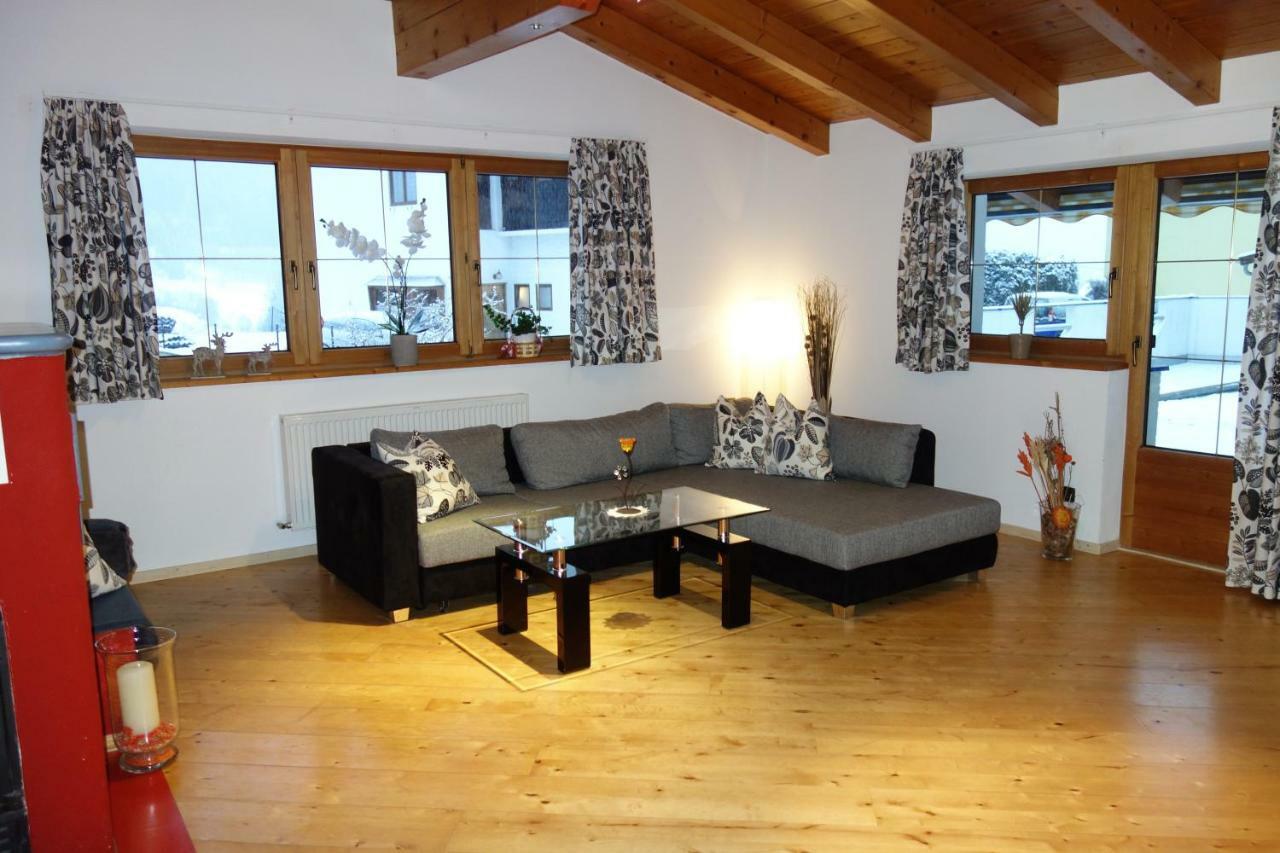Katja'S Ferienwohnung Trins Buitenkant foto